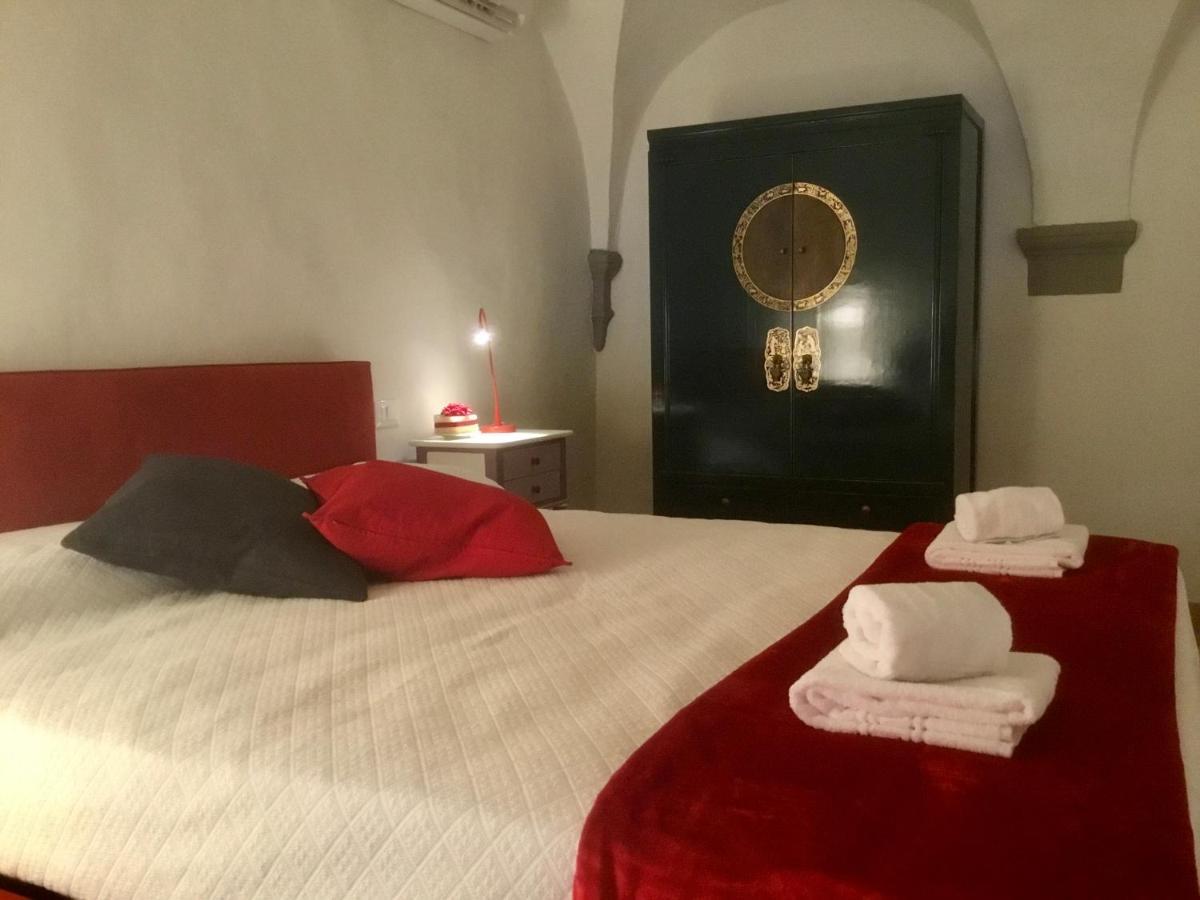 Torre Guinigi Luxury Loft Nel Centro Storico Di Lucca Apartment Luaran gambar