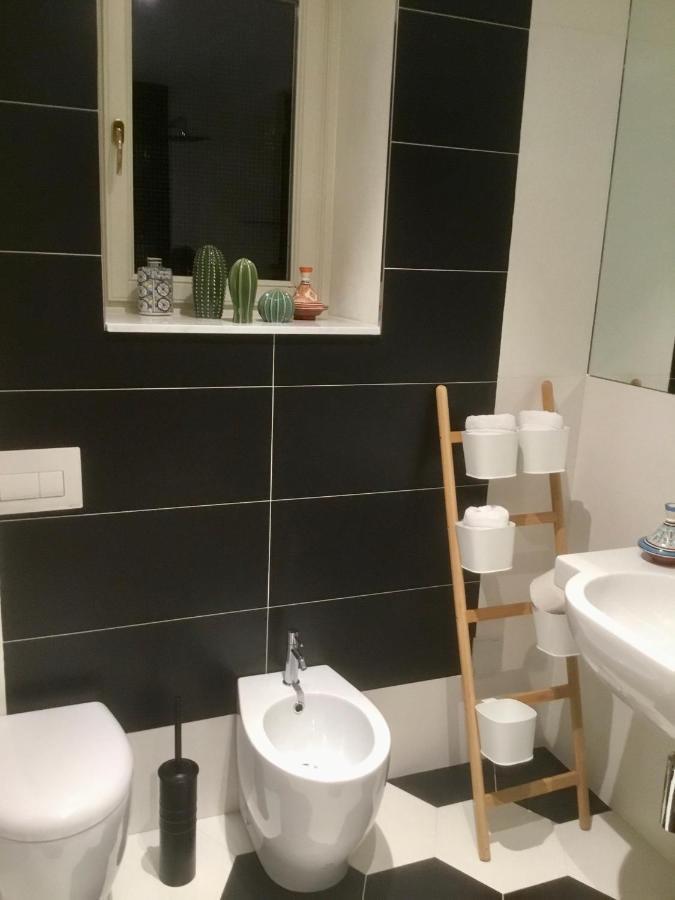 Torre Guinigi Luxury Loft Nel Centro Storico Di Lucca Apartment Luaran gambar