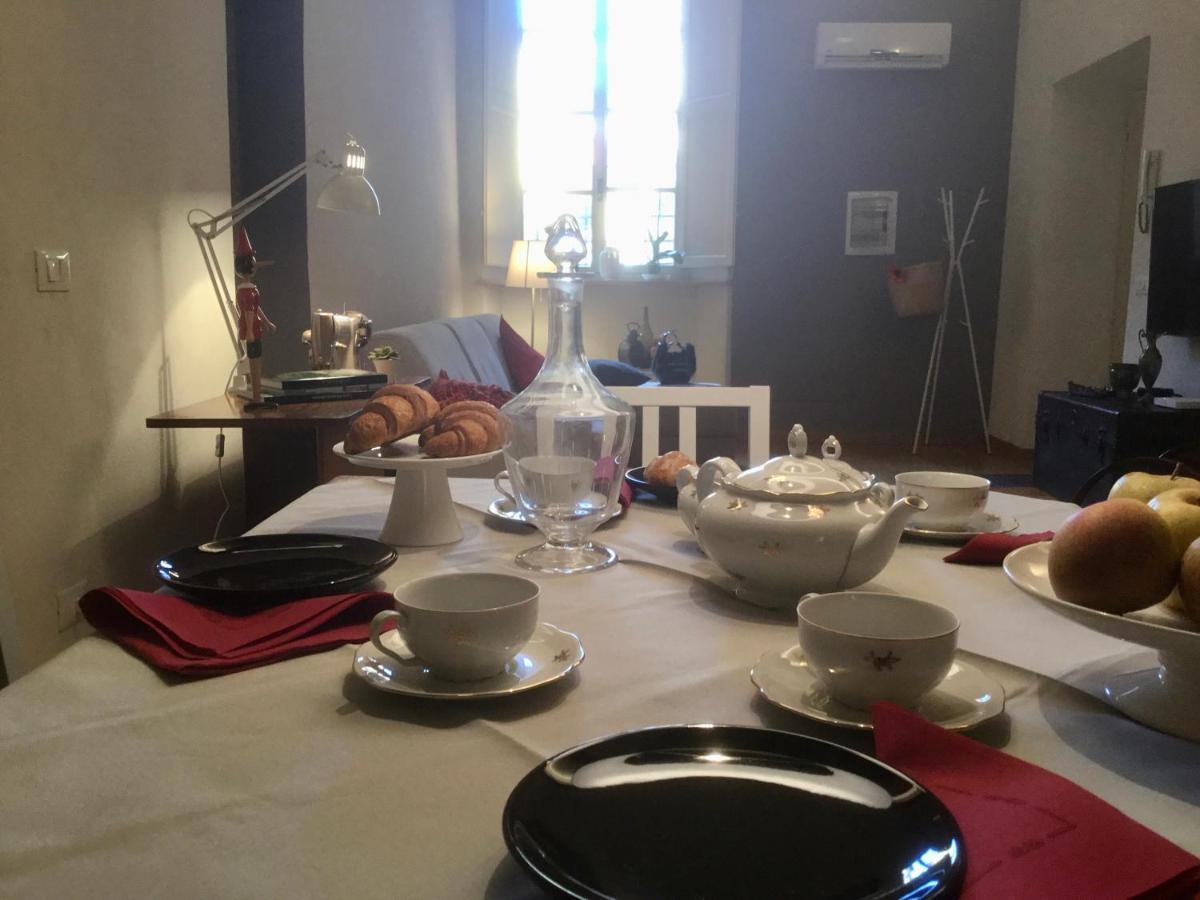 Torre Guinigi Luxury Loft Nel Centro Storico Di Lucca Apartment Luaran gambar