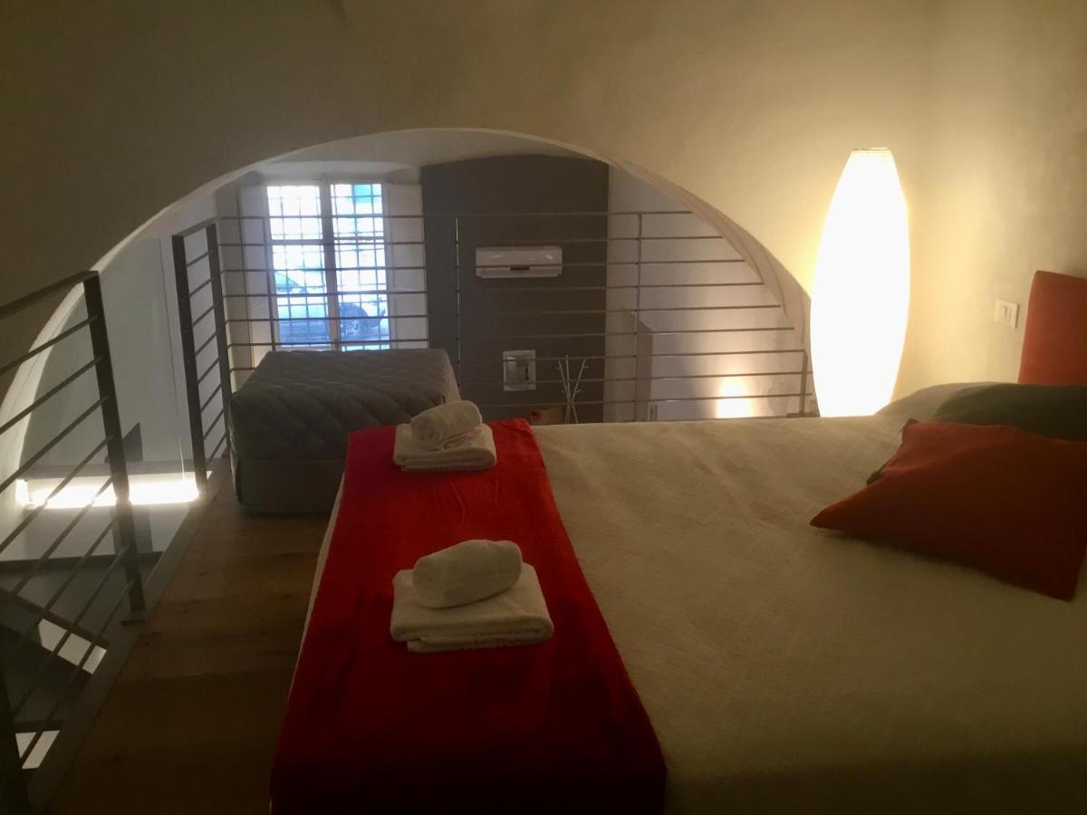 Torre Guinigi Luxury Loft Nel Centro Storico Di Lucca Apartment Luaran gambar